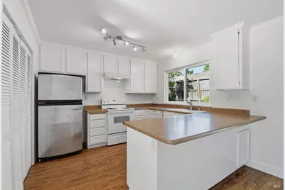 4523 Patrick Court, Santa Rosa, CA 95409 - Photo 9