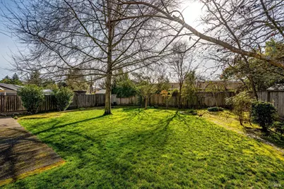 2565 Brookhaven Drive, Santa Rosa, CA 95405 - Photo 21