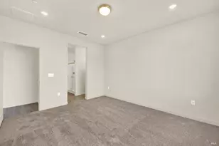 674 Shefford Dr, Vacaville, CA 95687 - Photo 31