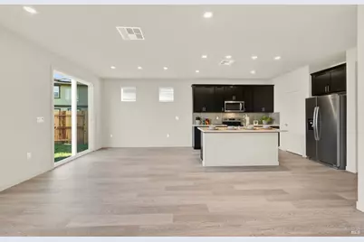 674 Shefford Drive, Vacaville, CA 95687 - Photo 9