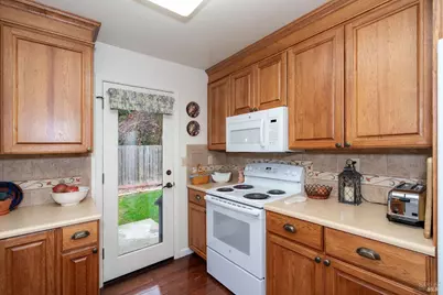 2443 Big Oak Drive, Santa Rosa, CA 95401 - Photo 21