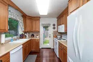 2443 Big Oak Dr, Santa Rosa, CA 95401 - Photo 3