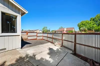 2622 Arrowhead Drive, Santa Rosa, CA 95407 - Photo 17