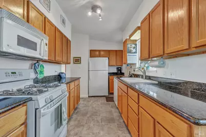 1324 Delwood Street, Vallejo, CA 94591 - Photo 9