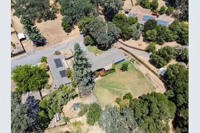 1725 E Madrone Drive, Ukiah, CA 95482 - Photo 33