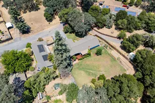 1725 E Madrone Dr, Ukiah, CA 95482 - Photo 33