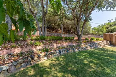 1725 E Madrone Drive, Ukiah, CA 95482 - Photo 5