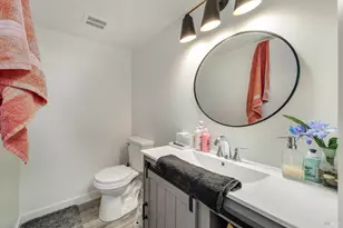 220 Arlen Dr, Rohnert Park, CA 94928 - Photo 51