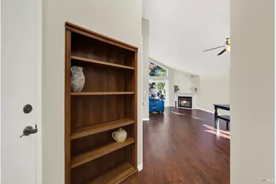 1136 Courtland Court, Fairfield, CA 94534 - Photo 7