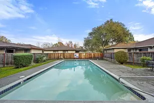 1733 Burgundy Pl, Santa Rosa, CA 95403 - Photo 21