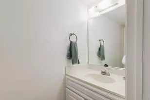 668 Racquet Club Dr, Rohnert Park, CA 94928 - Photo 13