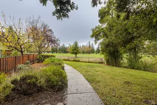668 Racquet Club Dr, Rohnert Park, CA 94928 - Photo 27
