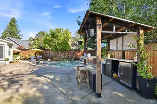 1210 Rincon Meadows Ct, Santa Rosa, CA 95409 - Photo 35