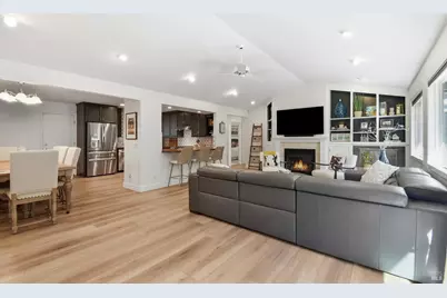 1210 Rincon Meadows Court, Santa Rosa, CA 95409 - Photo 7