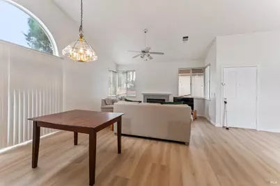 352 Stamper Circle, Suisun City, CA 94585 - Photo 11