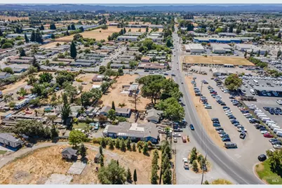 104 Bellevue Avenue, Santa Rosa, CA 95407 - Photo 19