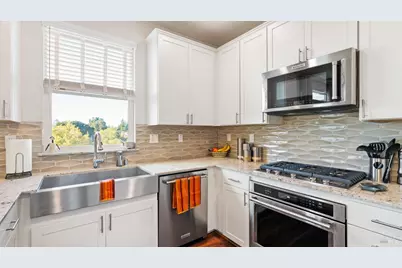 530 Jade Street, Petaluma, CA 94952 - Photo 13