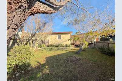 7659 Stockton Avenue, El Cerrito, CA 94530 - Photo 19