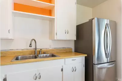 13780 Mountain House Road, Hopland, CA 95449 - Photo 11