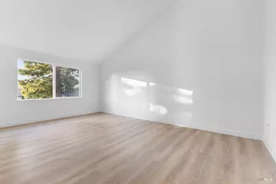 6838 Avenida Cala, Rohnert Park, CA 94928 - Photo 19