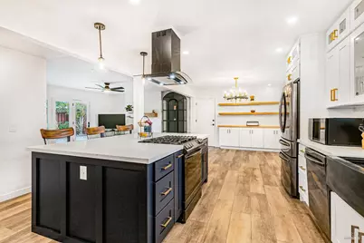 2001 Willow Drive, Petaluma, CA 94954 - Photo 5