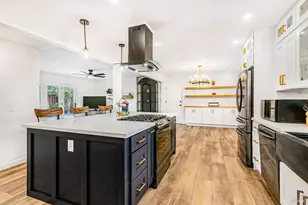 2001 Willow Dr, Petaluma, CA 94954 - Photo 5