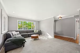 2309 Parkwood Ct, Santa Rosa, CA 95409 - Photo 7