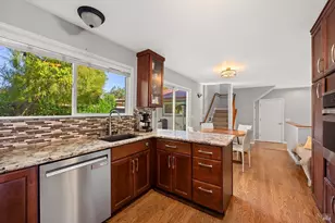 2309 Parkwood Ct, Santa Rosa, CA 95409 - Photo 9