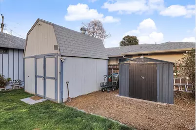 1763 E Street, Napa, CA 94559 - Photo 23