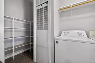 104 Leisure Park Cir, Santa Rosa, CA 95401 - Photo 25