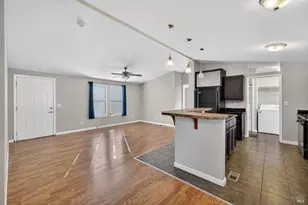 104 Leisure Park Cir, Santa Rosa, CA 95401 - Photo 17