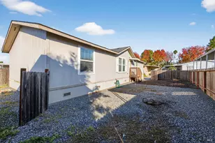 104 Leisure Park Cir, Santa Rosa, CA 95401 - Photo 7