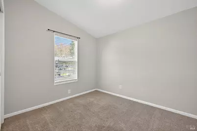 104 Leisure Park Circle, Santa Rosa, CA 95401 - Photo 33