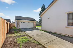 1771 Beale Cir, Suisun City, CA 94585 - Photo 29