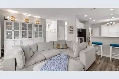 1049 Woodcrest Court, Vacaville, CA 95688 - Photo 11