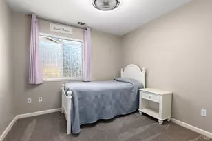 1049 Woodcrest Ct, Vacaville, CA 95688 - Photo 25