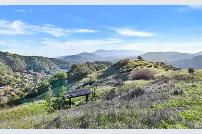 615 Oak Manor Drive, Fairfax, CA 94930 - Photo 63