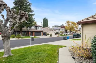 462 Eagle Ln, Vacaville, CA 95687 - Photo 17