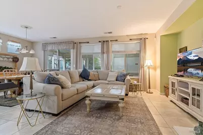 328 Colonial Way, Rio Vista, CA 94571 - Photo 15