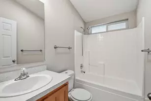 121 Coronado Cir, Santa Rosa, CA 95409 - Photo 21