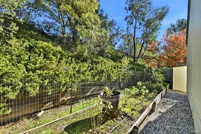 121 Coronado Circle, Santa Rosa, CA 95409 - Photo 29