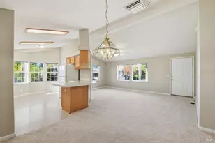 121 Coronado Cir, Santa Rosa, CA 95409 - Photo 11