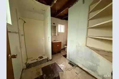 560 1st Street, Lakeport, CA 95453 - Photo 17