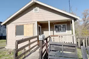 560 1st St, Lakeport, CA 95453 - Photo 21