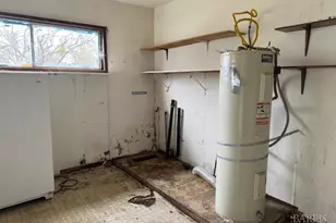 560 1st St, Lakeport, CA 95453 - Photo 19