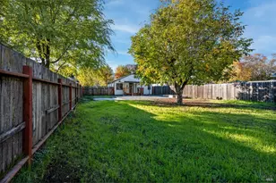 6 Lorraine St, Ukiah, CA 95482 - Photo 25