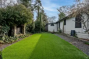 1105 W Church St, Ukiah, CA 95482 - Photo 25