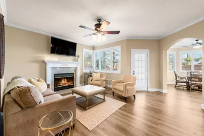 736 Dellwood Court, Vacaville, CA 95688 - Photo 9