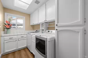 736 Dellwood Ct, Vacaville, CA 95688 - Photo 51