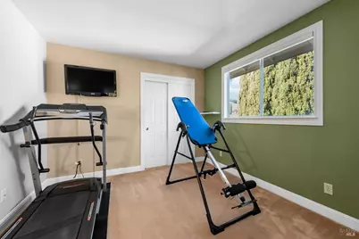 736 Dellwood Court, Vacaville, CA 95688 - Photo 33